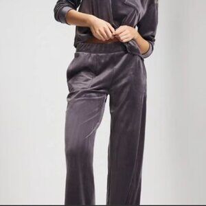 NWT Women's Soma Velour Straight Leg Pants